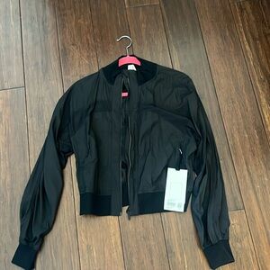 Lululemon serve it jacket new with tags